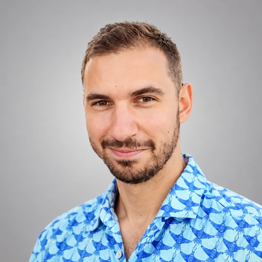 Axel PICHON, développeur web et logiciel à Nîmes